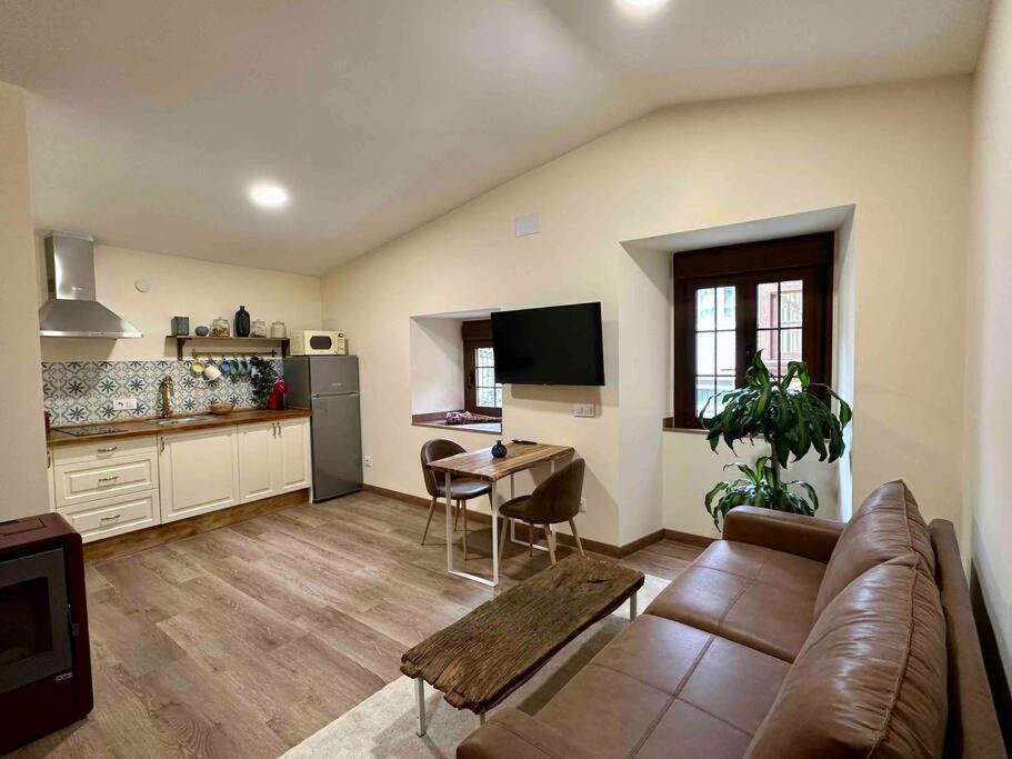 La Casina Lopez Apartment กูดีเยโร ภายนอก รูปภาพ